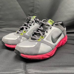 NIKE Women's FREE XT QUICK FIT FLYWIRE RUNNING SHOES  Size 7 

415257402